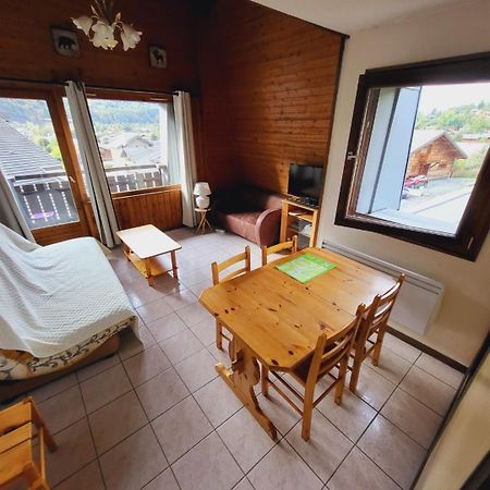 Superbe Appartement Au Centre De Samoëns Kültér fotó